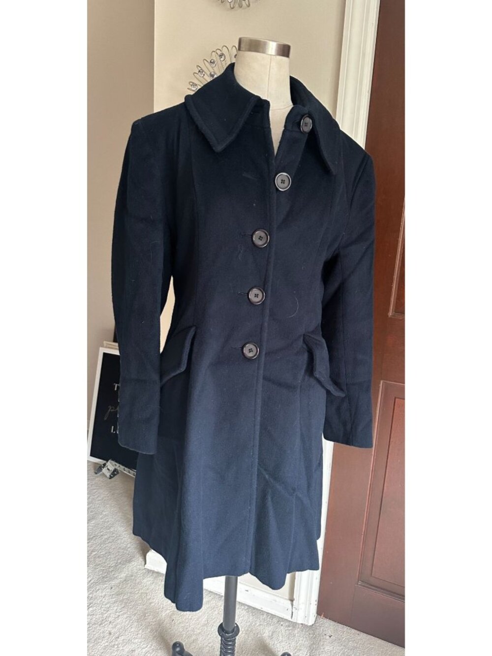 club A Andrea company America navy coat size 5